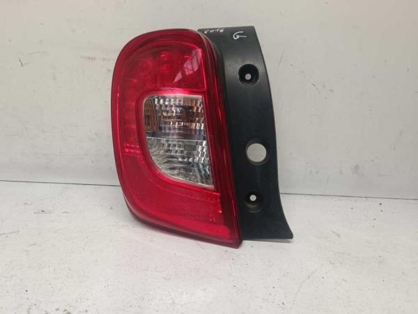 FEU ARRIERE GAUCHE NISSAN - Vue 1